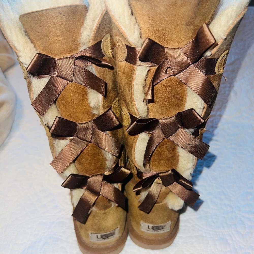 UGG Bailey Bow lll